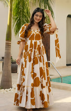 Beautiful Mehandi Floral Print Maxi Dress 🥻