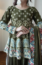 REAL MODLING OF TOP PLAZZO PAIR FROM LOOMEERA❤️