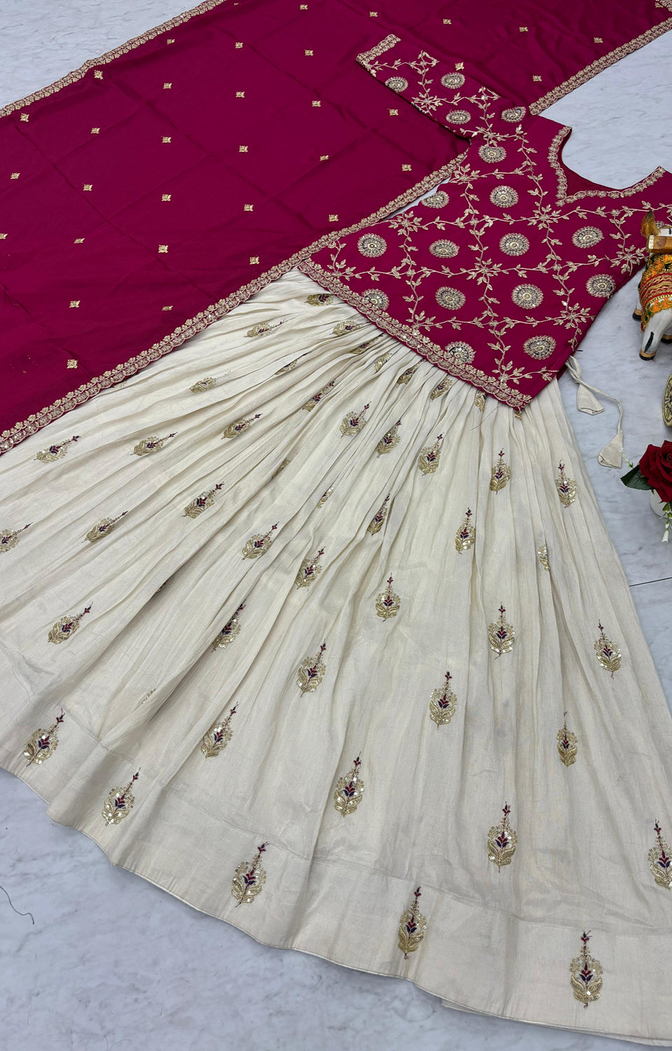 Heavy Embroidery Festival Lehenga Choli👗💌*