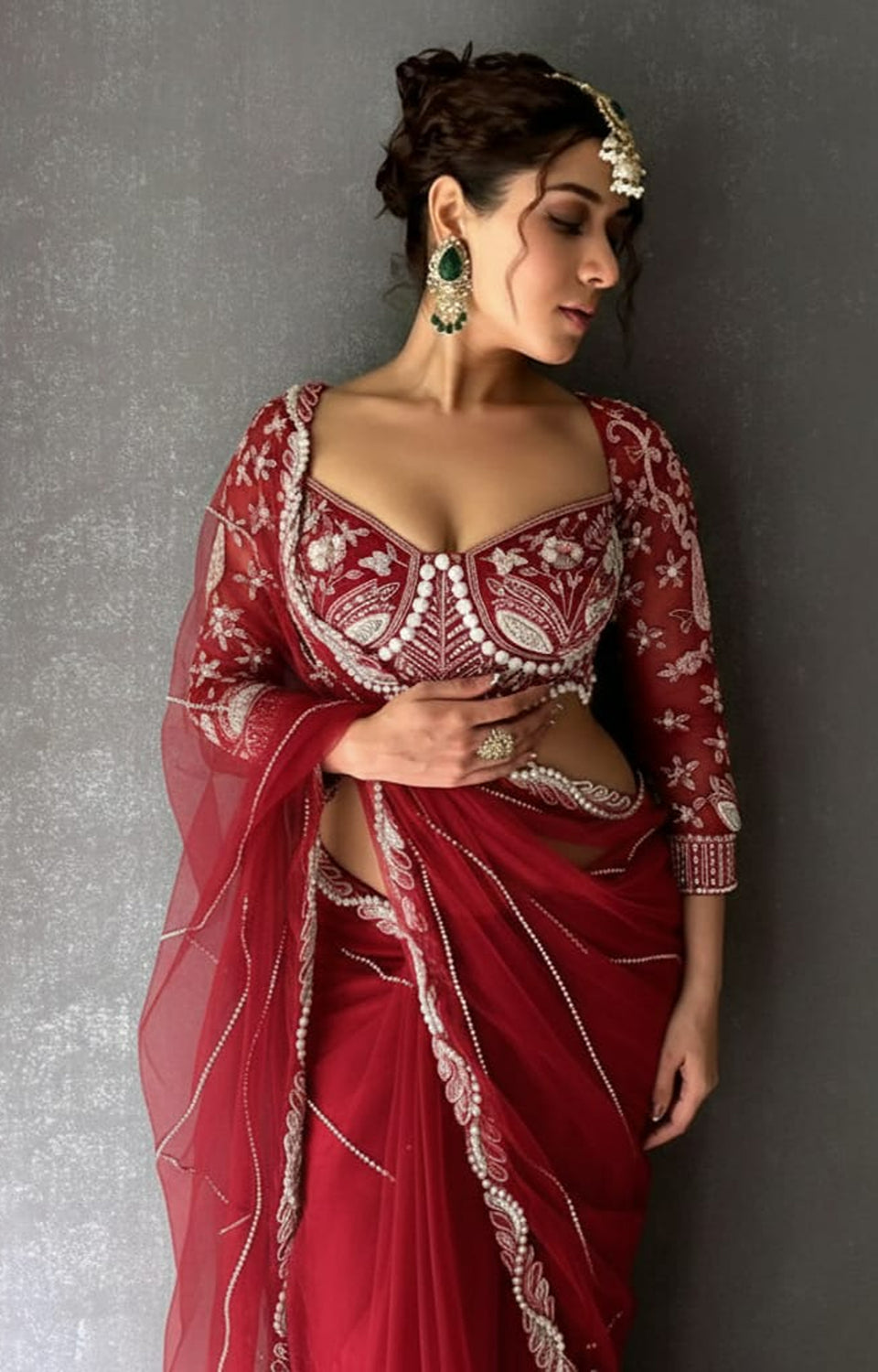 Presenting You Most Beautiful Latest Saree Collection