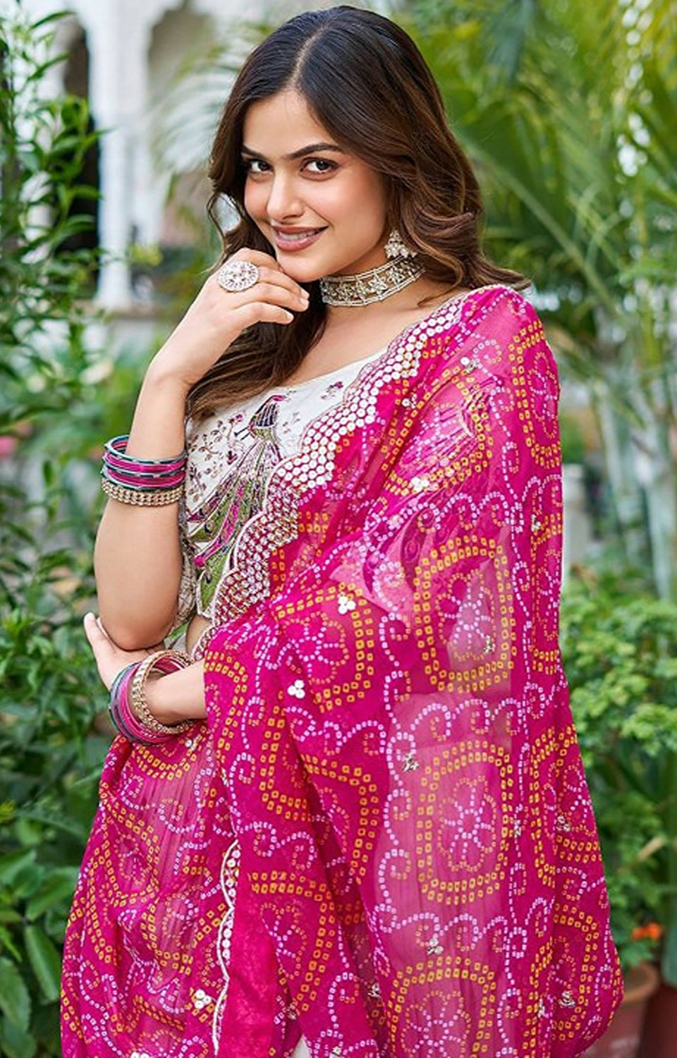 Embroidered Luxe Lehenga Set With Dupatta ✨