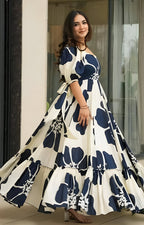 Beautiful Mehandi Floral Print Maxi Dress 🥻