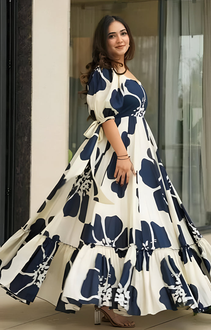 Beautiful Mehandi Floral Print Maxi Dress 🥻