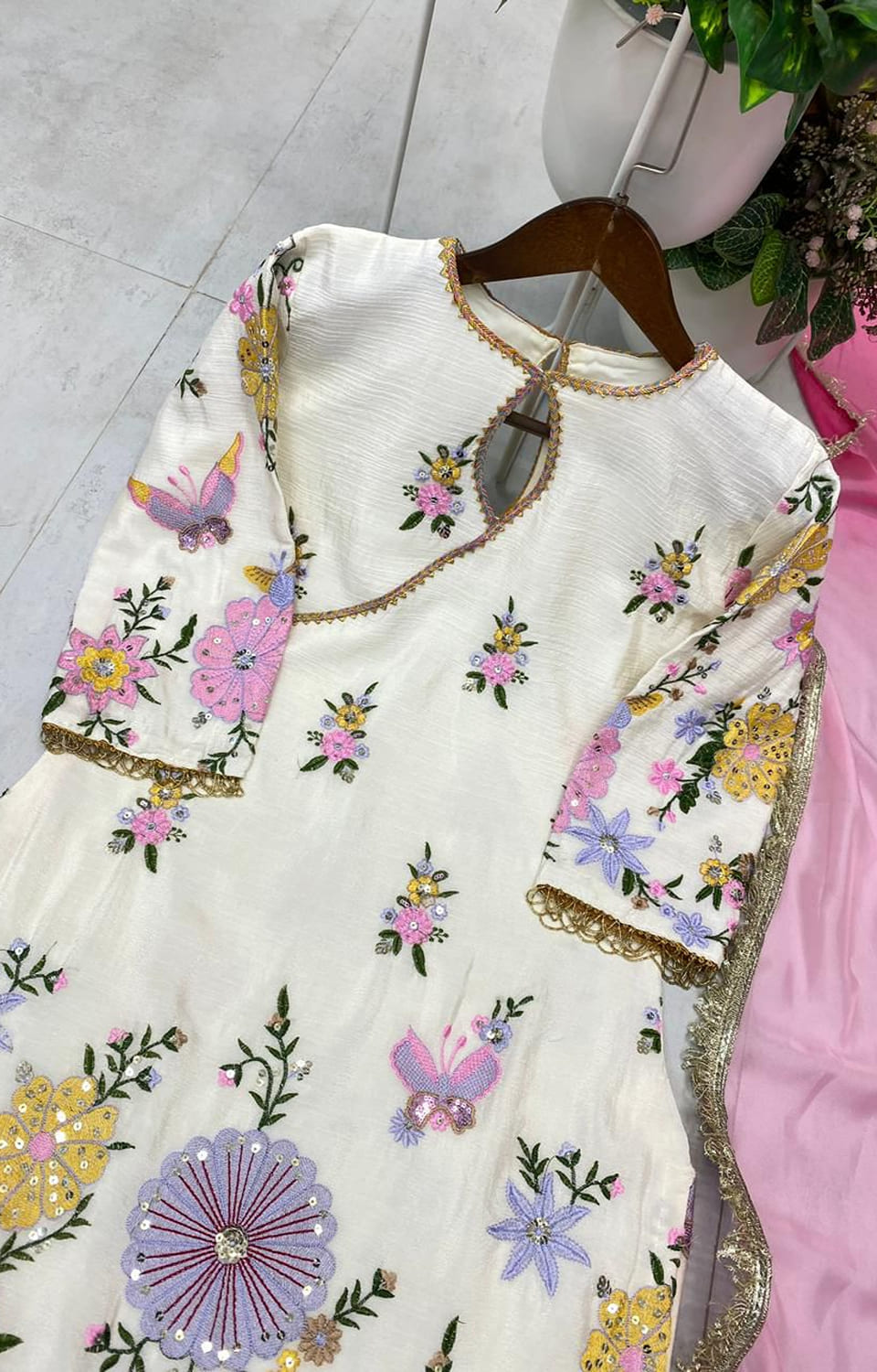 *DESIGNER WEAR EMBROIDERED BOAT NECK TOP WITH TULIP SALWAAR PAIR💝*