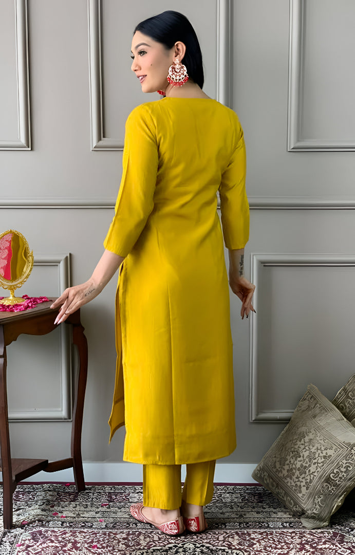 Mustard Glow Kurta Set 🌼