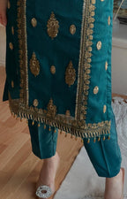 Heavy Chinnon Silk ✨ | Coding Seq Embroidery 🧵 | Full Emb Sleeves 👗